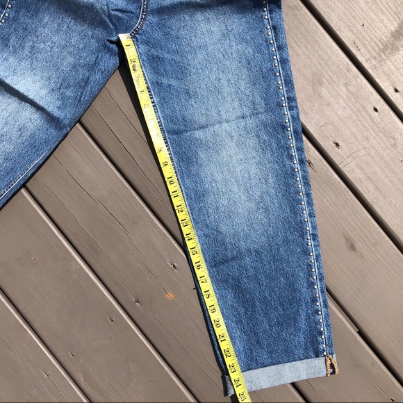 NWT Stradivarius New Carrot Stud Jeans Sz 2. - Picture 9 of 9